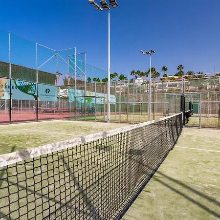 Blue Volcano-pool, Gym And Activities In Sport Center Fariones Included * Puerto del Carmen